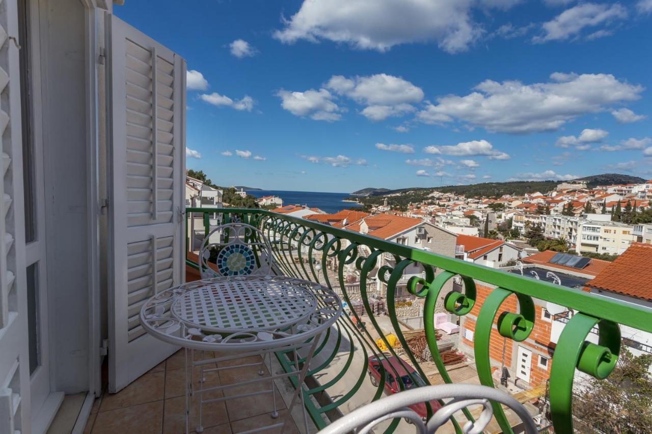 Apartments Marija Bibic Hvar Town Luaran gambar
