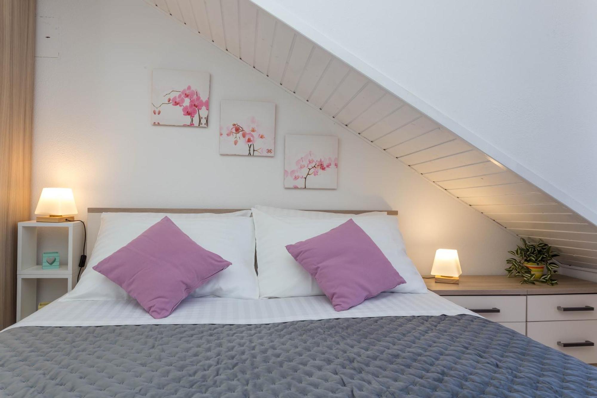 Apartments Marija Bibic Hvar Town Luaran gambar