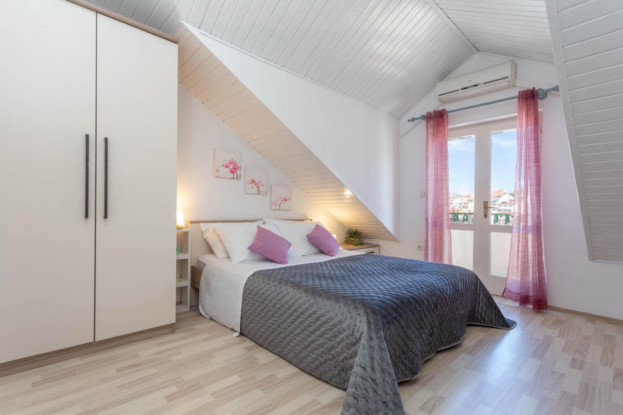Apartments Marija Bibic Hvar Town Luaran gambar