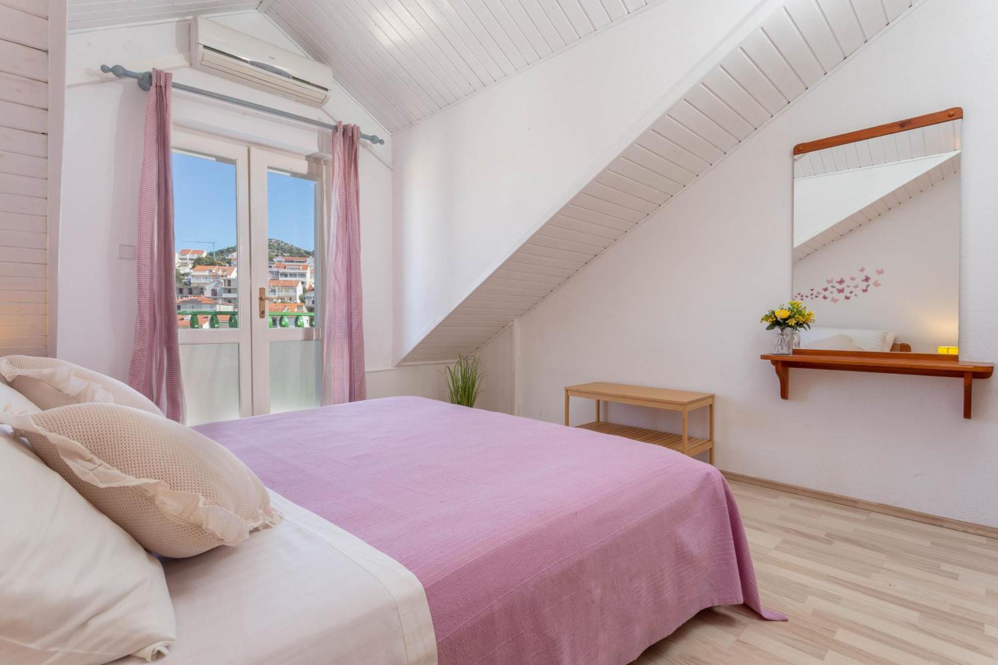 Apartments Marija Bibic Hvar Town Luaran gambar